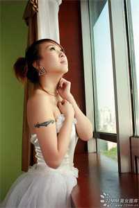 霍爷夫人又去摆地