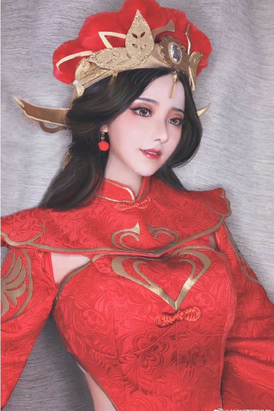 他骗了我一个苹果翻译