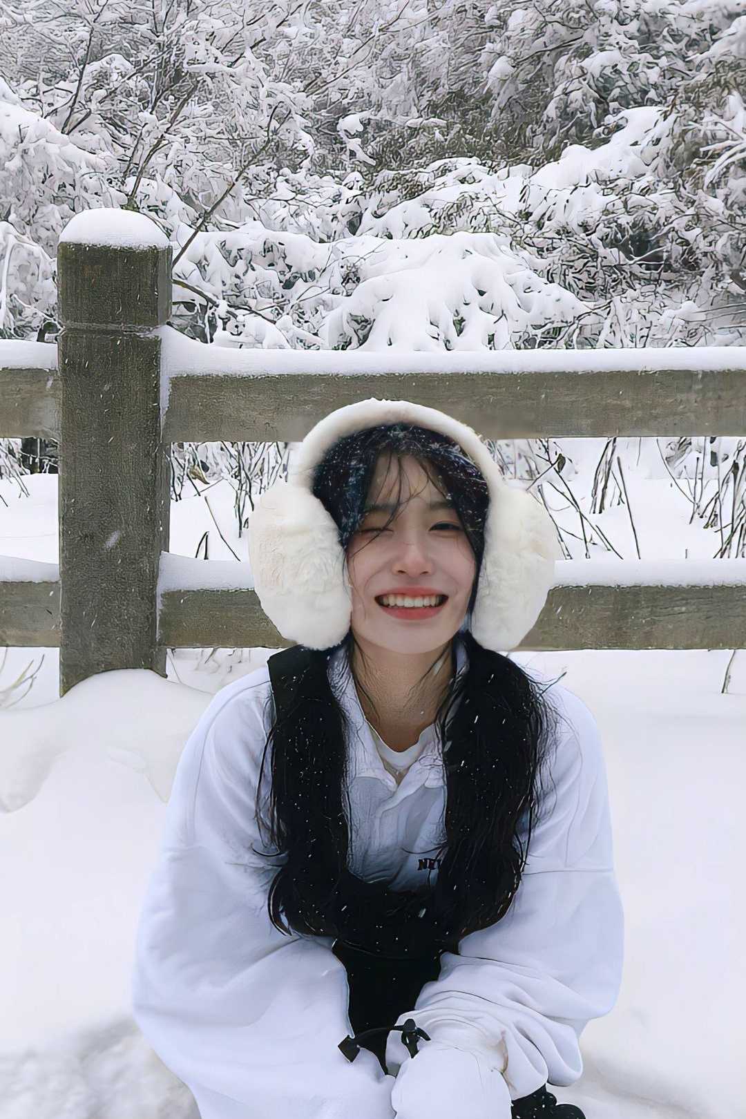月阑珊