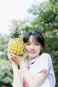 荒野求生背后