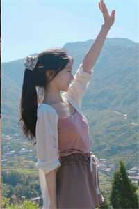 女主是上官清越